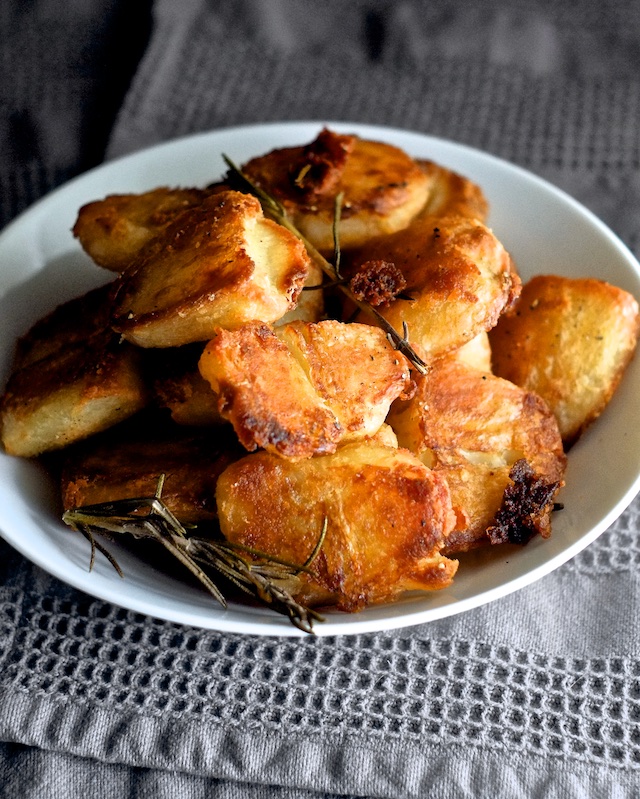 Crispy English Roasted Potatoes